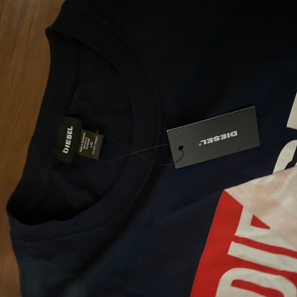 Diesel Men's T-Shirt - Picture 2 of 3